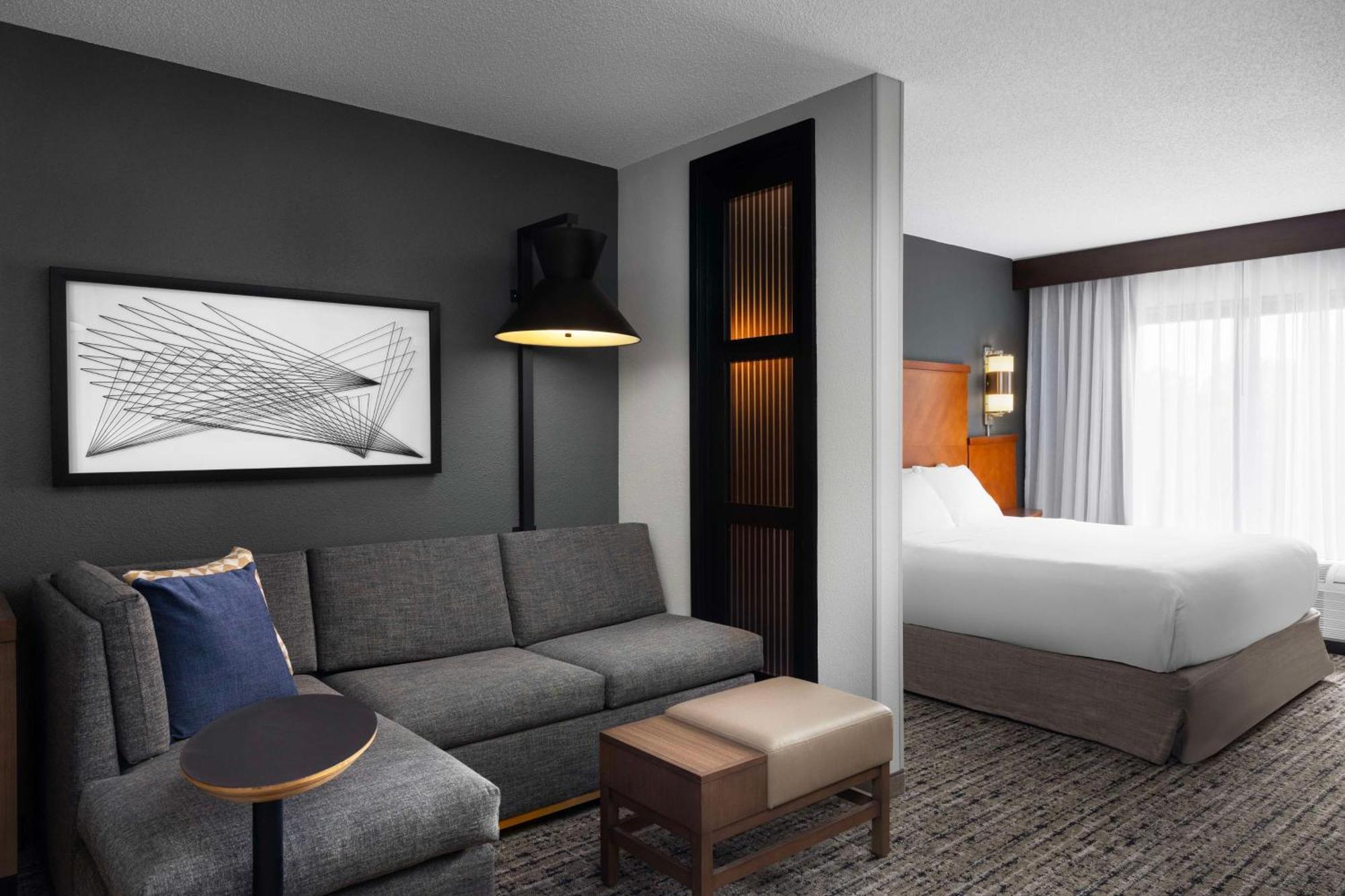 Hyatt Place Detroit/Utica Exterior photo